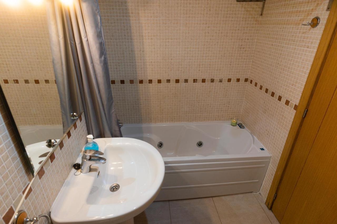 Апартаменты Zf-Apartamento Denia Puerto Экстерьер фото